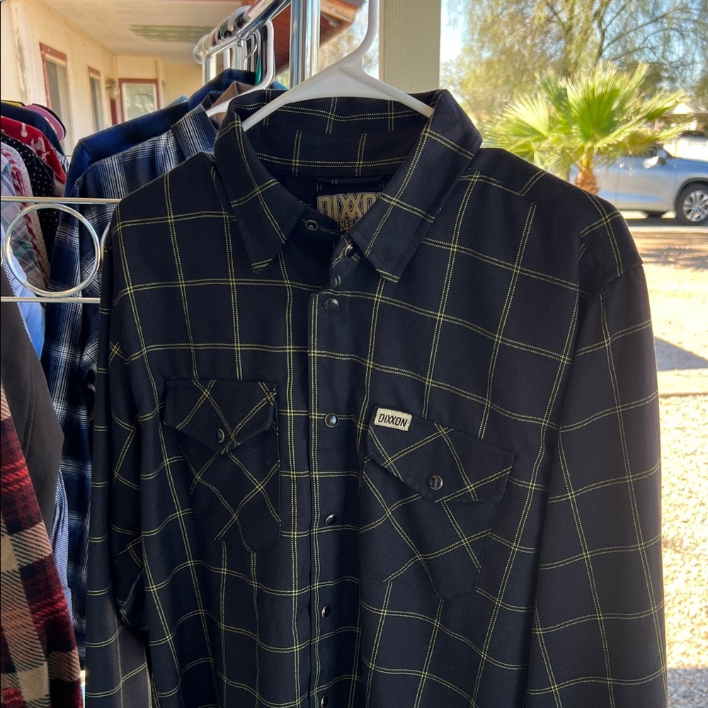 DIXXON Black and Yellow Plaid Casual Button Down Shirt